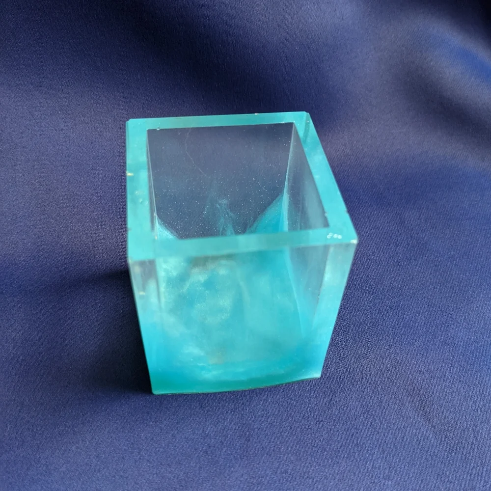Teal and Clear Resin Make-up Brush Holder